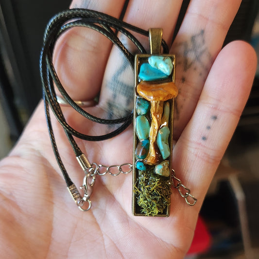 Chanterelle pendant